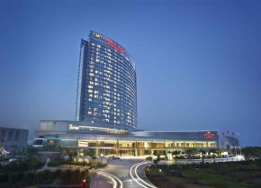  Crowne Plaza Huizhou, an IHG Hotel  Хойчжоу